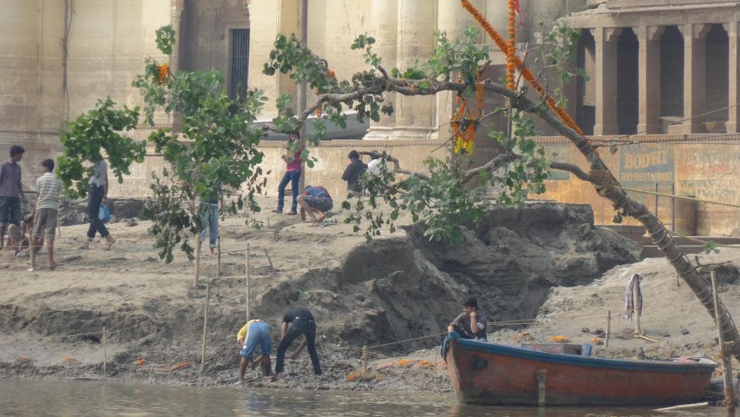 BANKS OF VARANASI photo 20
