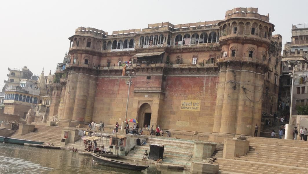 BANKS OF VARANASI photo 10